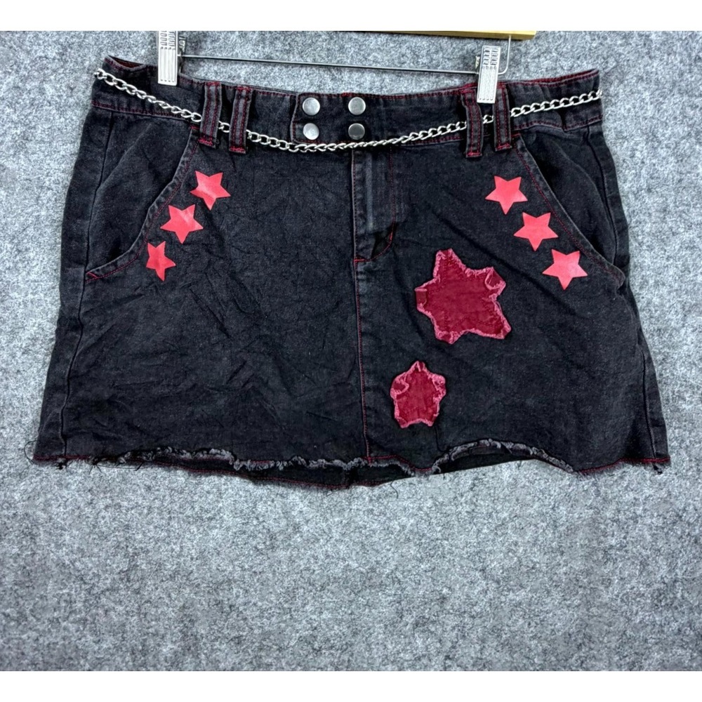 Social Collision Denim Mini Skirt Womens XL Black Stars Goth Grunge Chain Belt